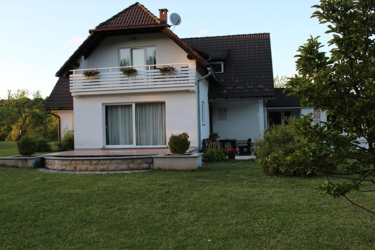 House Biba & Leona Bed & Breakfast Rastovaca Ngoại thất bức ảnh